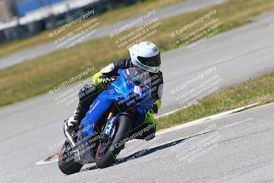 media/Apr-23-2022-Fastrack Riders (Sat) [[cb2d6ae73d]]/LEVEL 4/1PM TURN 6 OUTSIDE/